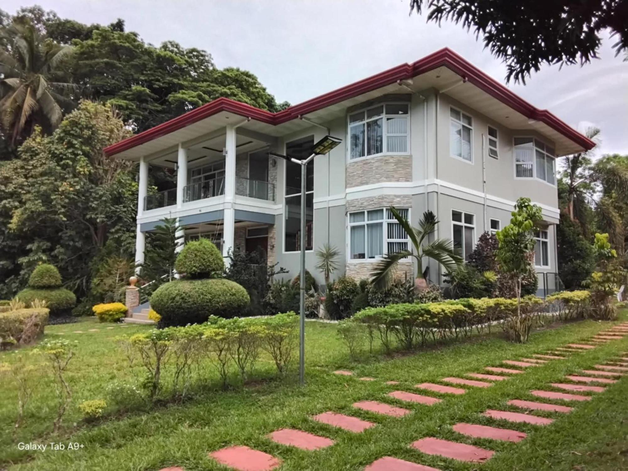 Camiguin Lanzones Resort Mambajao Extérieur photo