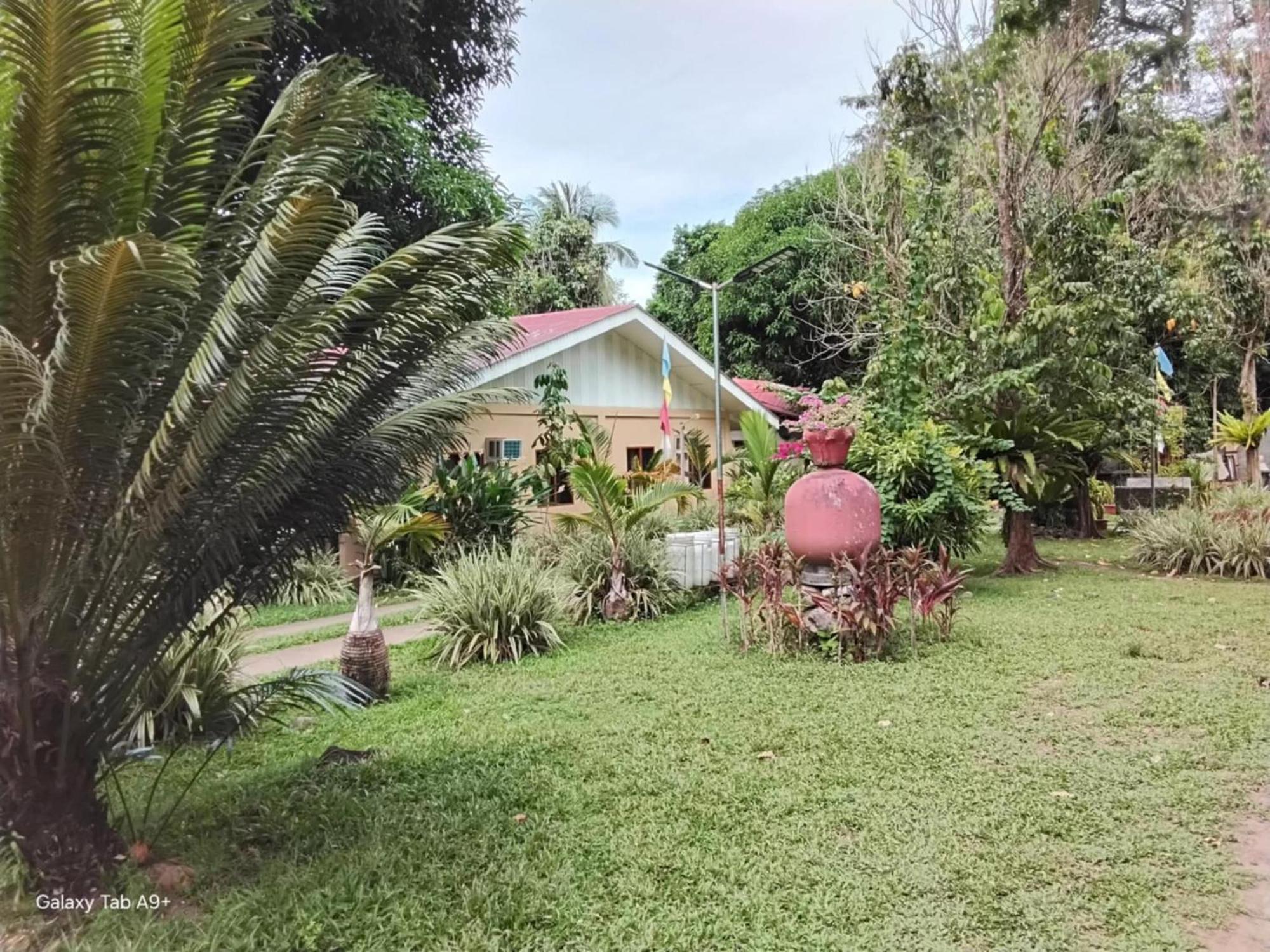 Camiguin Lanzones Resort Mambajao Chambre photo