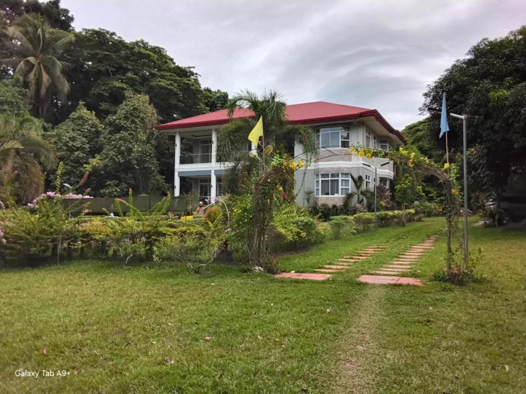 Camiguin Lanzones Resort Mambajao Extérieur photo