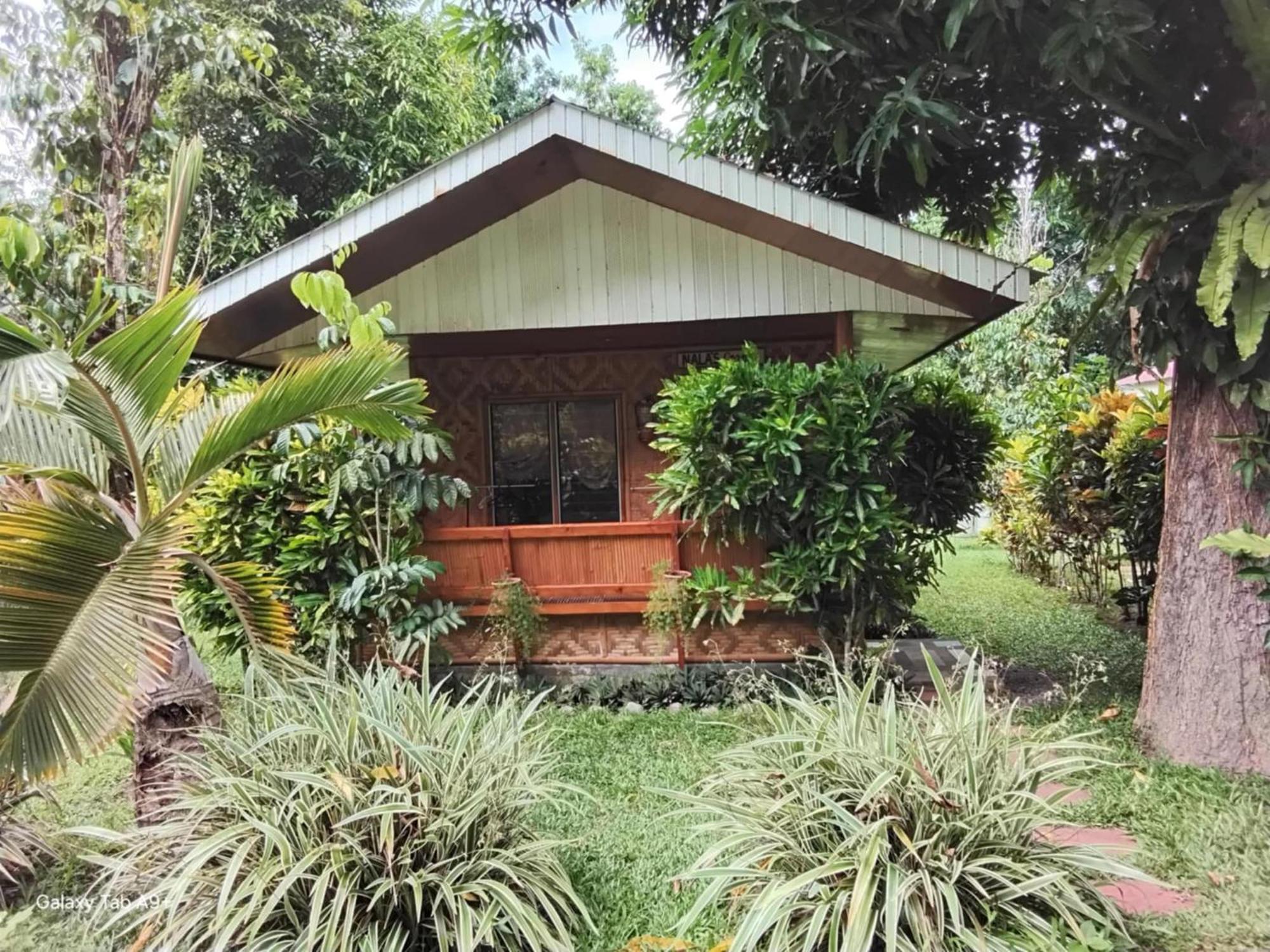 Camiguin Lanzones Resort Mambajao Chambre photo